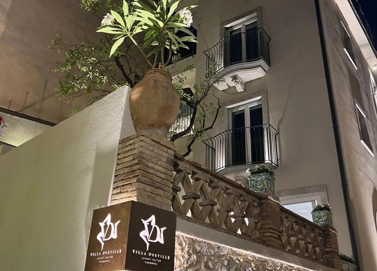 Bed & Breakfast Villa D'Orville Luxury Suites Taormina Italy