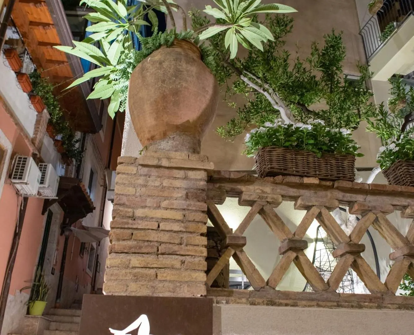 住宿加早餐酒店 Villa D'Orville Luxury Suites 陶尔米纳 意大利